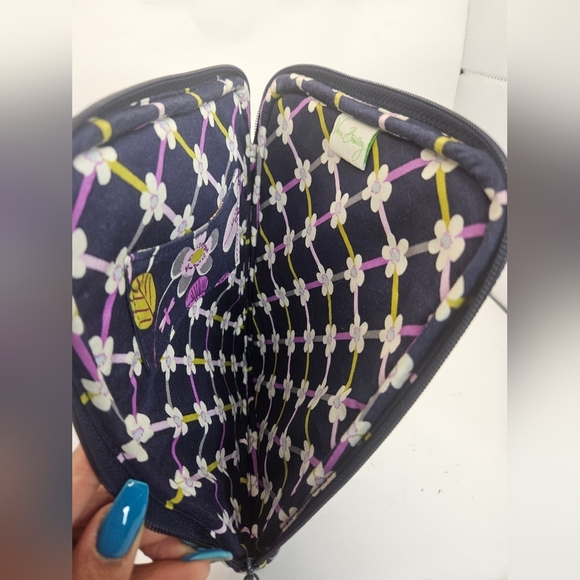 Vera Bradley Mini IPad Sleeve - Picture 2 of 3